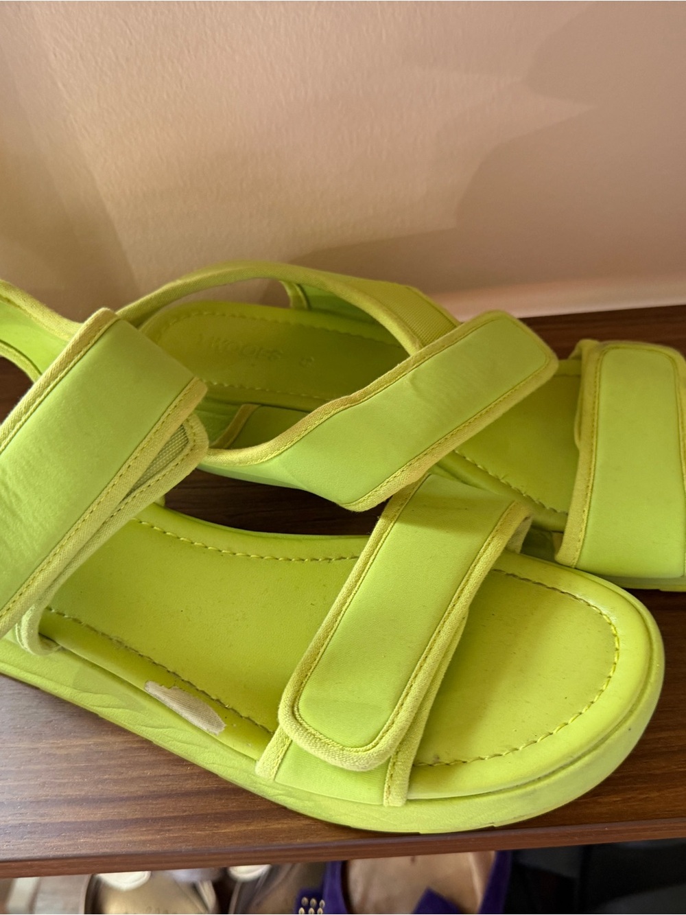 Twoobs Neon Lime Velcro Strap Sandals size 12